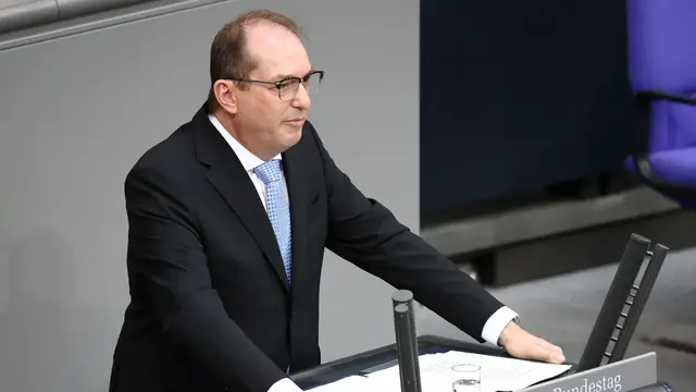 'Video thumbnail for EU nations push stricter migration measures'