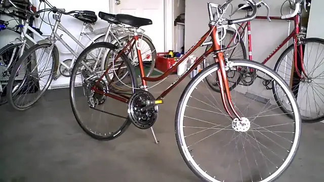 'Video thumbnail for 1971 Women's Schwinn Caliente'