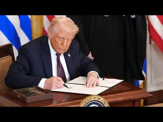 'Video thumbnail for Unbelievable Moment At The White House - Nobody Was Ready For This'