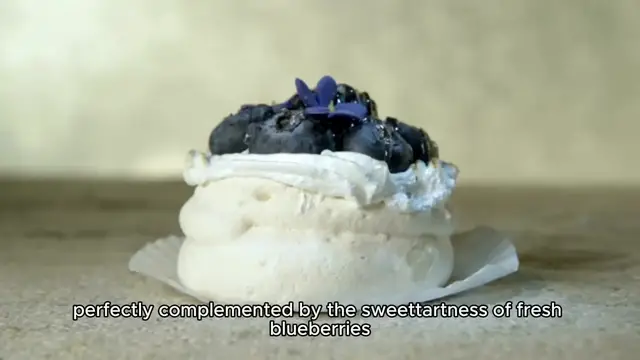 'Video thumbnail for Simple Blueberry Basque Cheesecake'