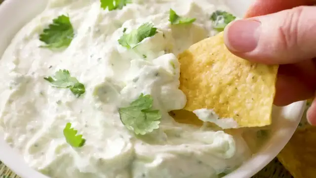 'Video thumbnail for EASY Cilantro Lime Crema with Cottage Cheese Recipe (720p 30fps)'