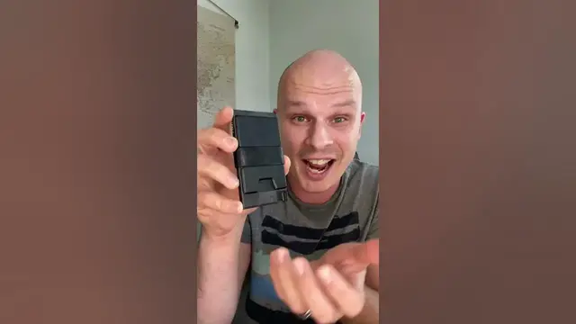 'Video thumbnail for This is the best minimalist wallet???'