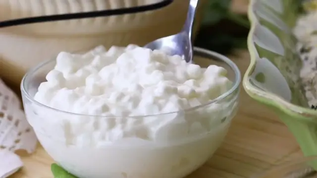 'Video thumbnail for EASY Healthy Cottage Cheese Spinach Artichoke Dip ¦ Flavor Rich & Creamy!! (720p 30fps)'