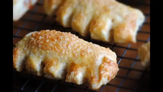 'Video thumbnail for SWEET CHICHARRONES (Guava Pastries) | How To Make Guava Turnovers/Pastries | SyS'