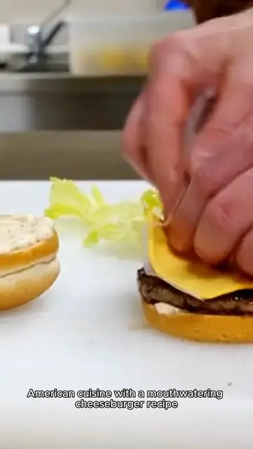 'Video thumbnail for _Cheeseburger Recipe'