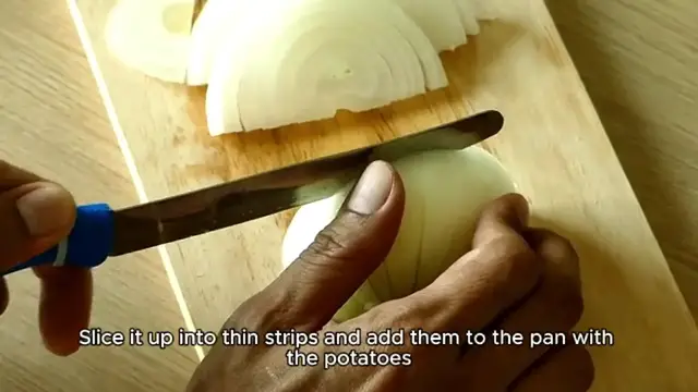 'Video thumbnail for Potatoes Onions And Smoked Polish Sausage Recipe'