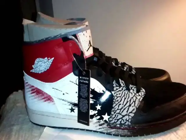'Video thumbnail for Air jordan 1 dave white " wings for the future"'