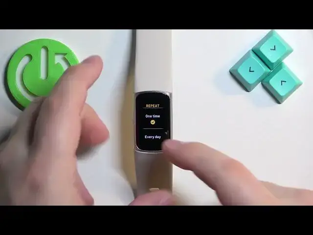 'Video thumbnail for How to Set Alarm Clock on FITBIT Charge 6'