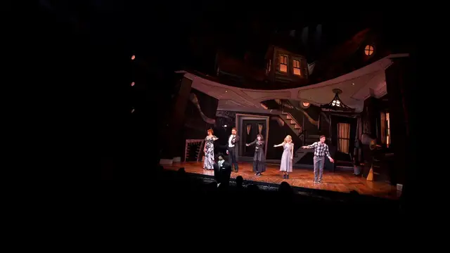 'Video thumbnail for Video/Photos: BEETLEJUICE Celebrates Halloween on Broadway'