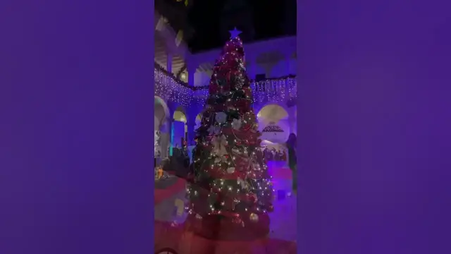 'Video thumbnail for Snowing in Mallorca | Pueblo Espanol Christmas Market, Spain #shorts'