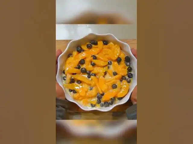 'Video thumbnail for Perfect Peach Blueberry Crumble dessert With This Ina Garten Peach Crumble Recipe by WomenChefs'