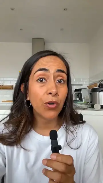 'Video thumbnail for 🤯NEW (& Free!)_ Magic Edit in Canva - add or replace things in your photos without Photoshop'