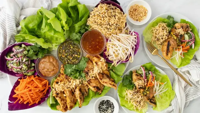 'Video thumbnail for Craving Cheesecake Factory Lettuce Wraps? This Copycat Recipe Nails It'