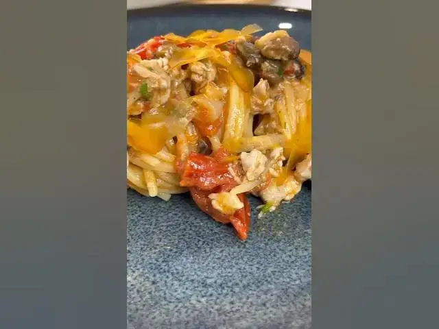 'Video thumbnail for SPAGHETTI CON TONNETTO ๐ #cuisineitalienne #recipe #recetteitalienne'