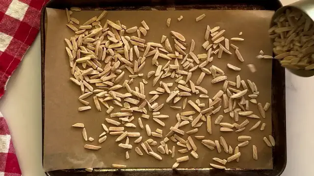 'Video thumbnail for Our 5-Ingredient Chocolate Almond Bark Recipe Is Simply Sweet'